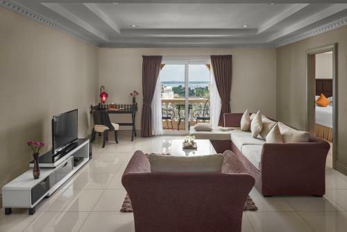 Chateau The Meliya Hotel & Apartment