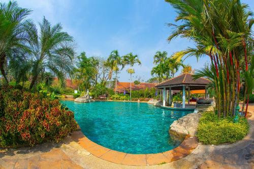 Hotel Golden Pine Resort Chiang Rai
