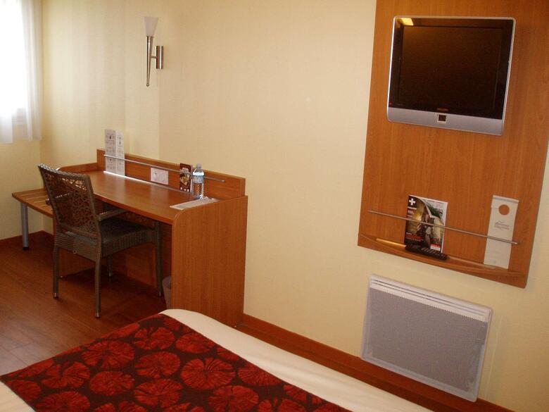 Comfort Hotel De Beaulieu (.)