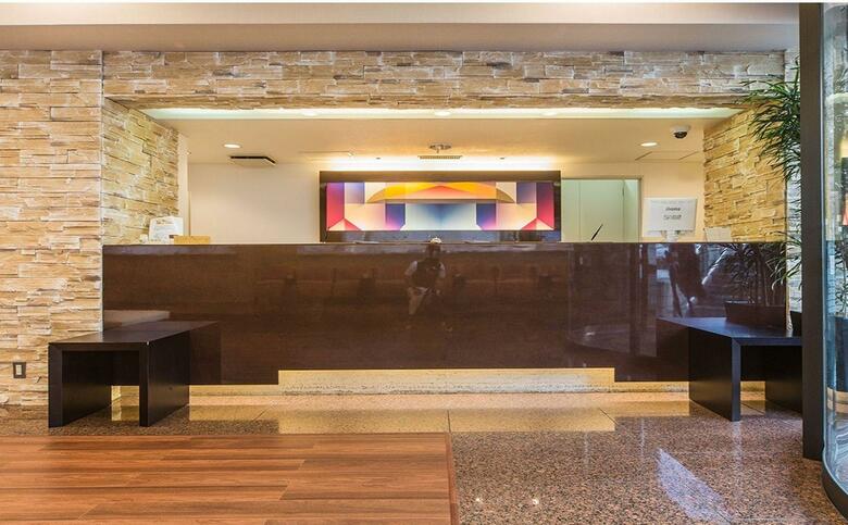 Hotel Sun White