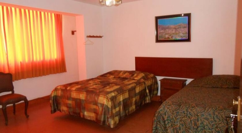 Hostal Cesar Alberto