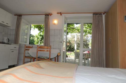 Apartments Lidija