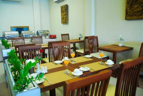 Pleasant View Hotel