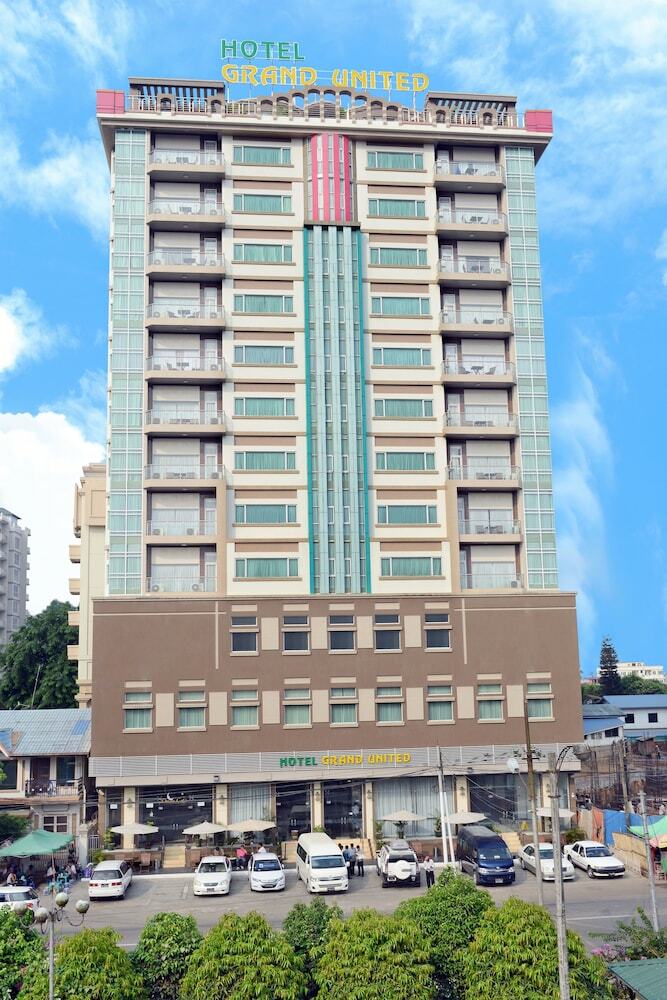 Hotel Grand United (ahlone Branch)