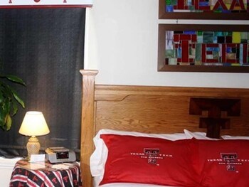 Woodrow House Bed & Breakfast