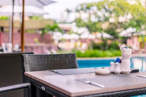Nova Platinum Hotel