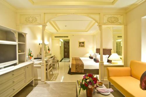 Royal Cliff Hotels Group