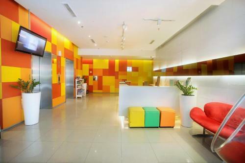 Hotel Zuri Express