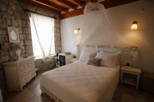 La Grenadine Hotel