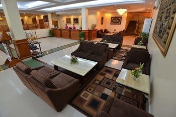 Grand Palace Hotel