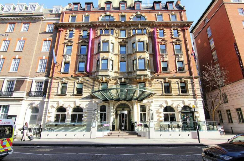 Hotel Ambassadors In Bloomsbury