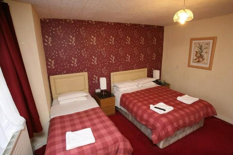 Clifton Hotel