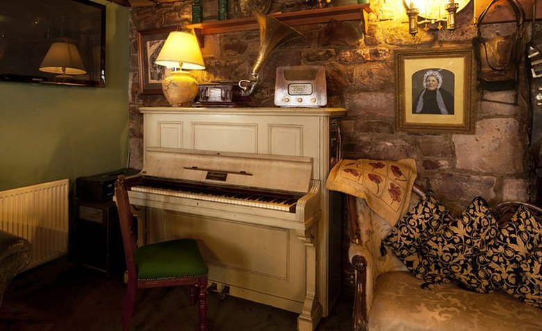 Glen Mhor Hotel & Restaurant
