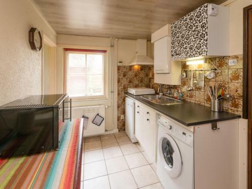 Cozy Holiday Home In Twenterand With Meadow View