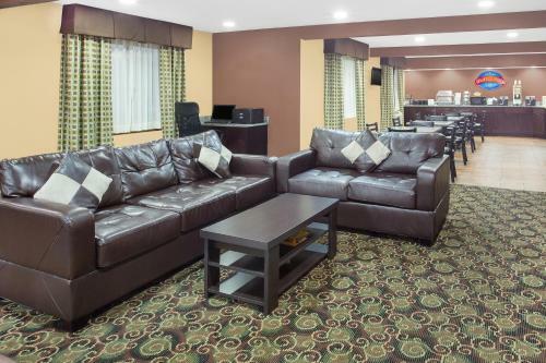 Hotel Baymont Inn & Suites Holland
