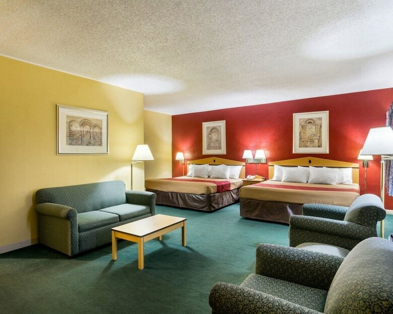 Hotel Econo Lodge Topeka