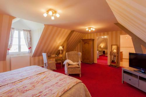 Hotel Logis Le Fleuray
