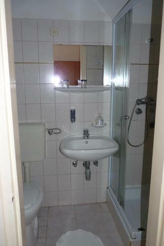 Hotel Kast�lysz�ll� Szarkav�r
