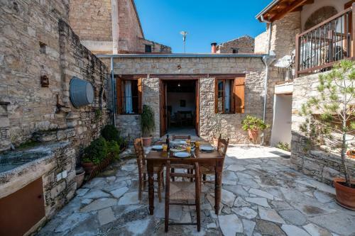 Agroturismo Constantias Stone Houses