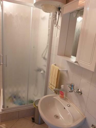 Hostal Guest House Ruza