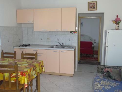 Apartments Babin