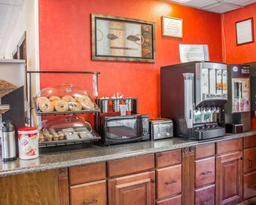 Hotel Rodeway Inn Huntington