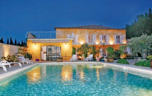 Holiday Home Route De Saumane