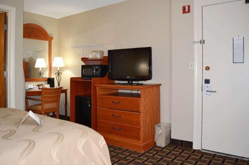 Hotel Quality Inn Raynham
