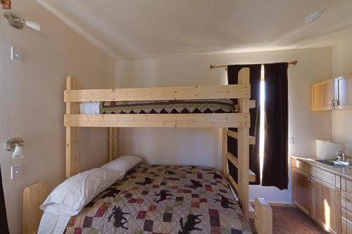 Salmon Catcher Lodge