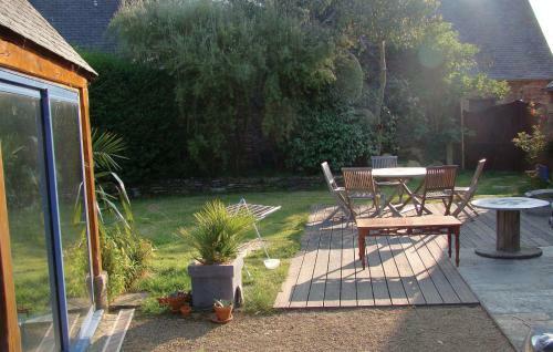 Holiday Home Notre Dame De Cenilly O-687