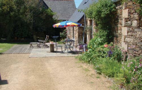 Holiday Home Notre Dame De Cenilly O-687