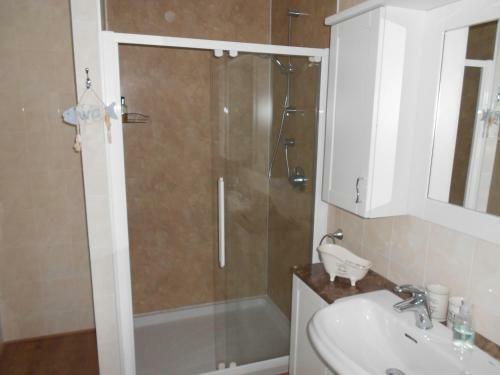 Downsfield Bed And Breakfast