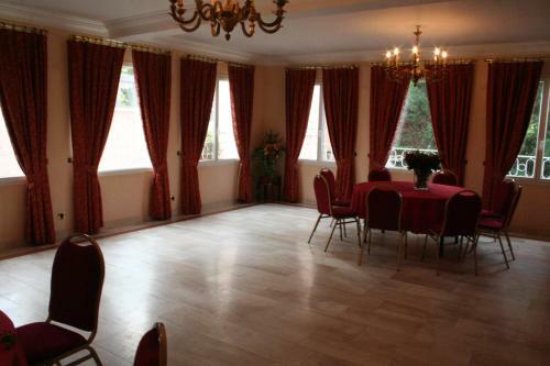 Hotel H�tel Saint Alban