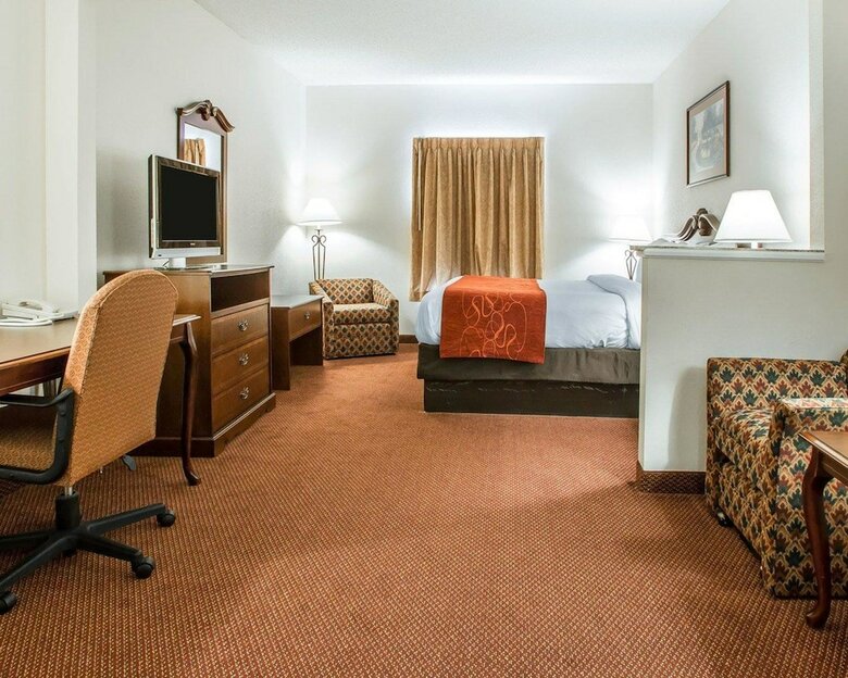 Hotel Comfort Suites - Jefferson City