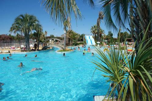 Le Camping Les Champs Blancs