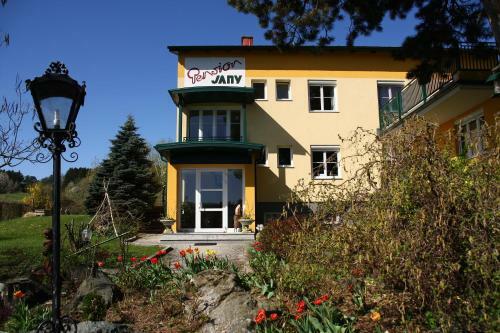 Hostal Pension Jany