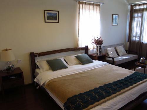 Lijiang Baisha There International Youth Hostel