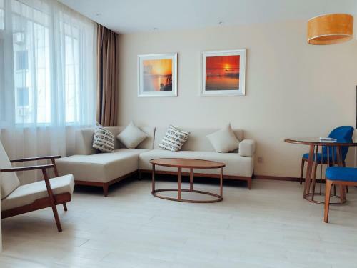 Juna Liangxi Hotel