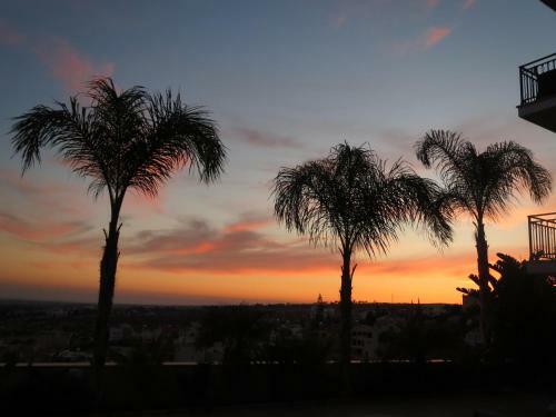 Sunset View Holiday Home
