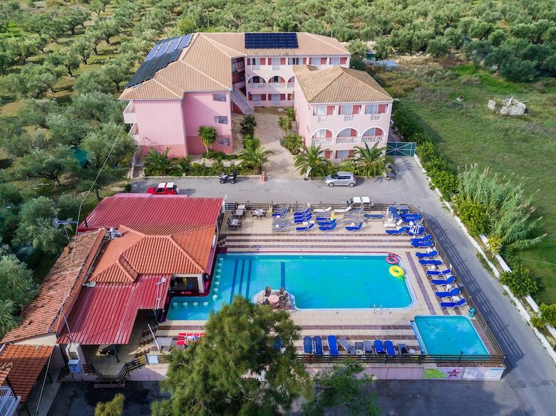 Savvas Aparthotel