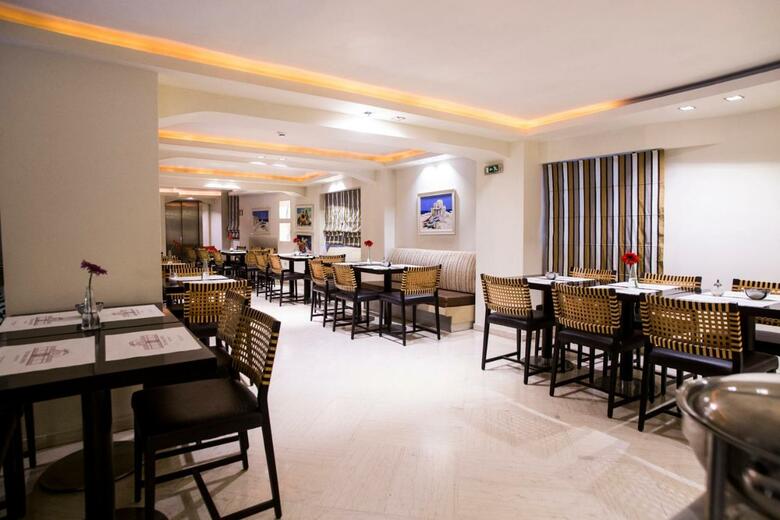 Hotel Davitel Tobacco