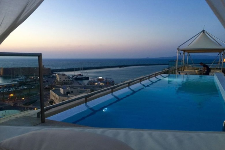 Hotel Gdm Megaron