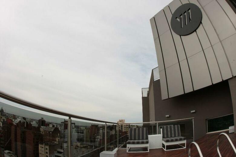 Yrigoyen 111 Hotel