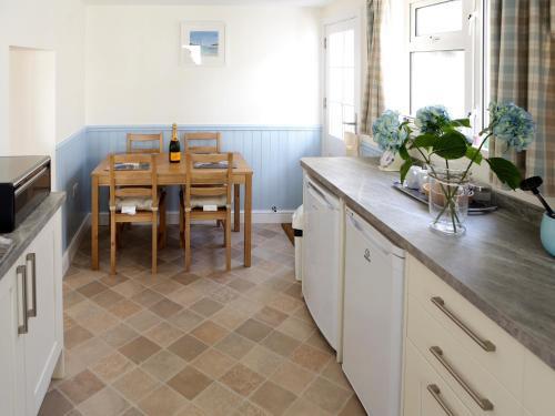 Manor Cottage