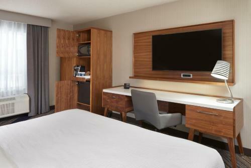 Hotel Super 8 Toronto North