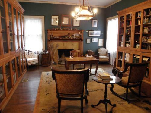 Lehmann House Bed & Breakfast