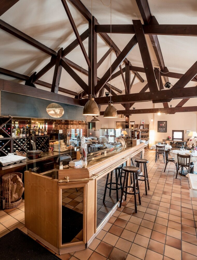 Hotel H�tel Relais Porte Des Alpes