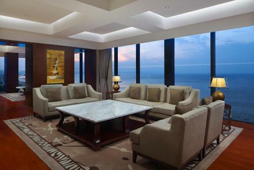 Hotel Sheraton Yantai Golden Beach Resort