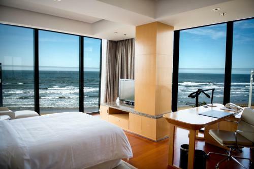 Hotel Sheraton Yantai Golden Beach Resort