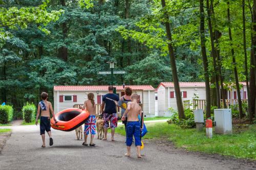 Oostappen Vakantiepark Hengelhoef